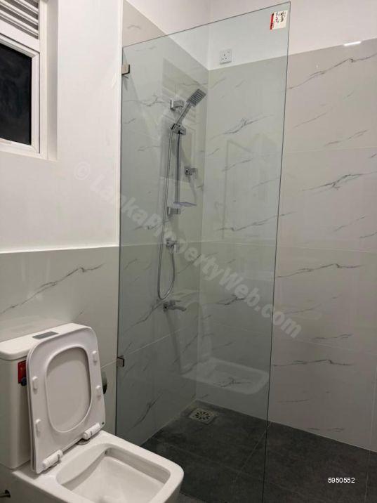 Bathroom - Modern bathrooms - House for sale in Dampe