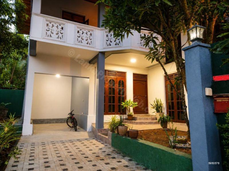 House for sale in Kottawa