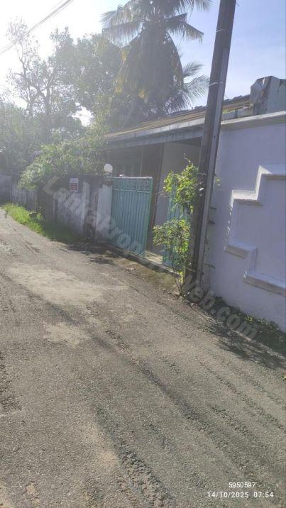 House for sale in Nugegoda