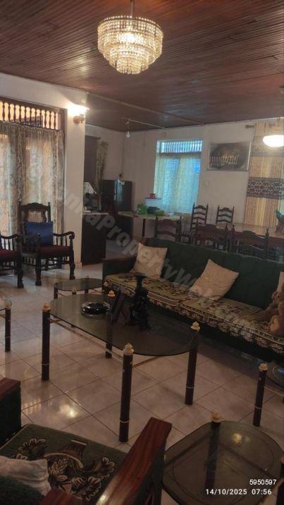 House for sale in Nugegoda