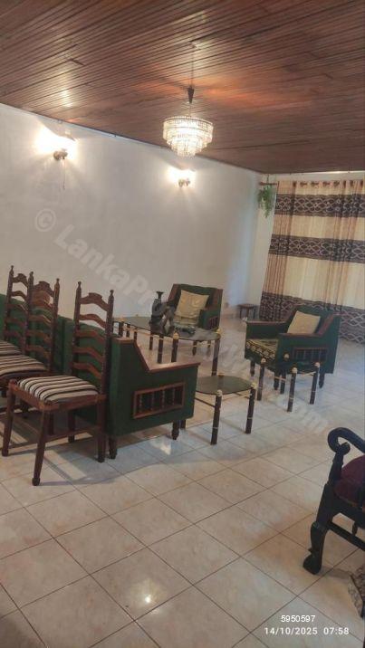 House for sale in Nugegoda