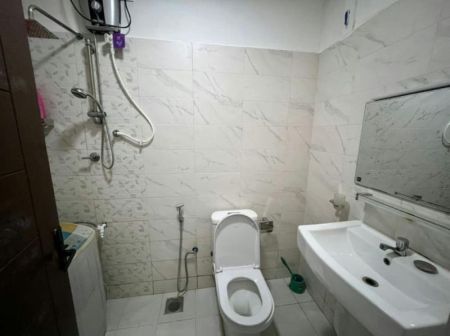 Bathroom - Ru Residencies - 03 Bedroom Furnished Apartment for Rent in Kotte (A5437)