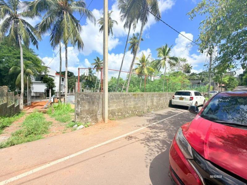 Bare Land for sale in Battaramulla