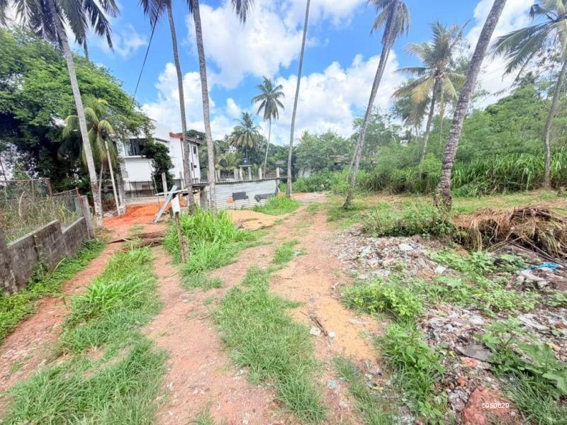 Bare Land for sale in Battaramulla