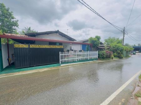 Exterior - (DH556) Furnished House for Sale in Himbutana, Mullariyawa