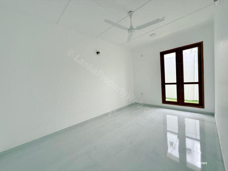 House for sale in Malabe