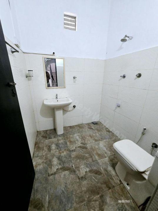 Bathroom - House for sale in Mandawala