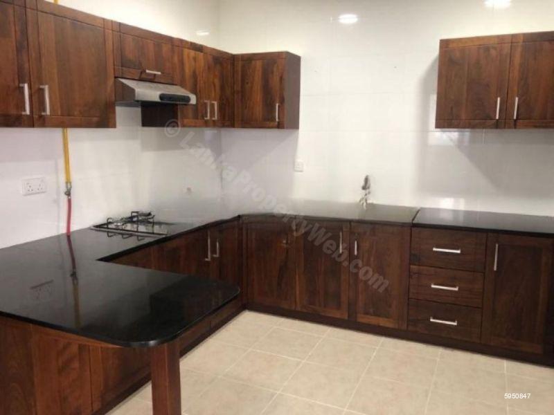 Kitchen - Apartment for rent in Rajagiriya