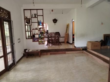 Living Room - HOUSE FOR RENT – THUNANDAHENA, MALABE - LKR 120,000 per month