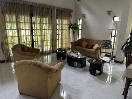 Living Room - 04 Bedroom house built on 13 perch land for sale in Rajagiriya (HSS173)