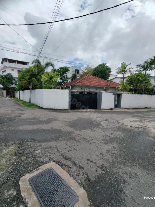 House for sale in Mount Lavinia