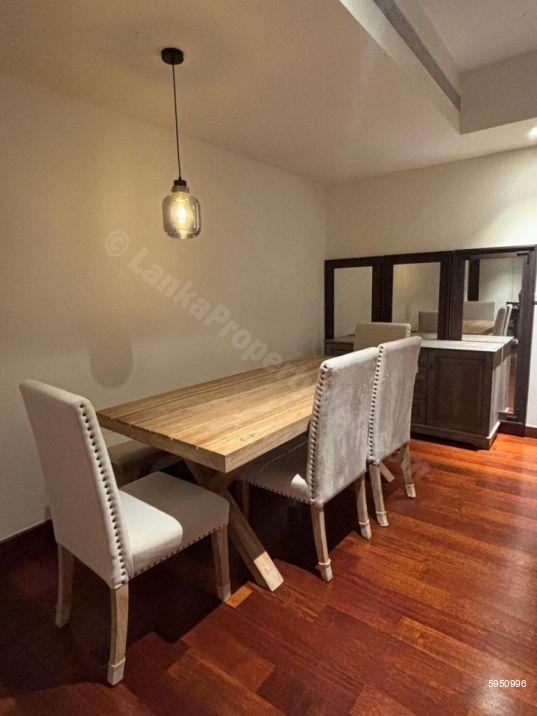 Dining room - Apartment for rent in Colombo 2