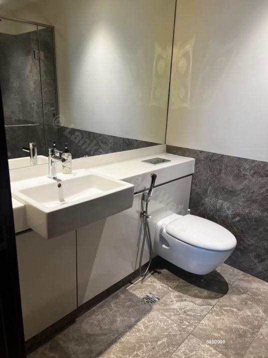Bathroom - Apartment for rent in Colombo 2