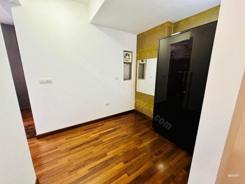 Apartment for rent in Rajagiriya