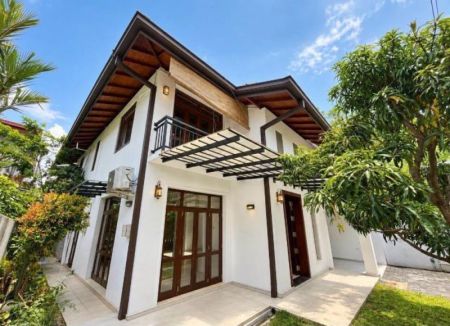 Exterior - Luxury House For Sale – Koswatta, Battaramulla