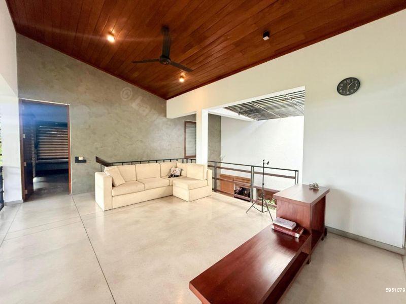 House for sale in Kaduwela