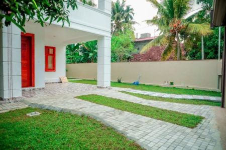Exterior - (BH87) Two-story Luxury House for Sale in Ja-Ela