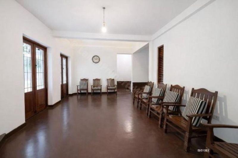 House for sale in Gampaha