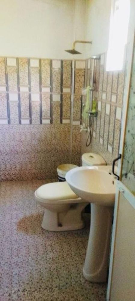 Bathroom - (RH598) Three Storey House for Sale in Bandaragama