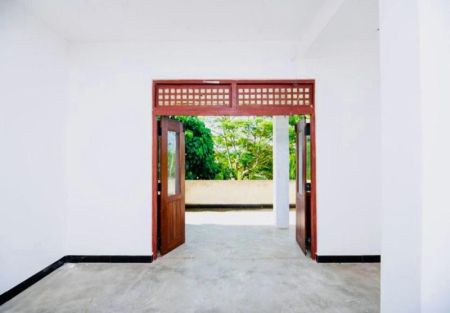 Exterior - (DC47) Three Storey Holiday Bungalow for Sale in Galle