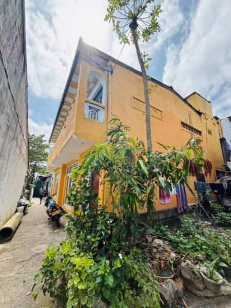 Exterior - (RH698) Two-Storey House for Sale in Mount Lavinia