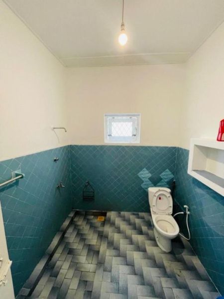 Bathroom - (NR216) Two Storey House for Rent in Ratmalana