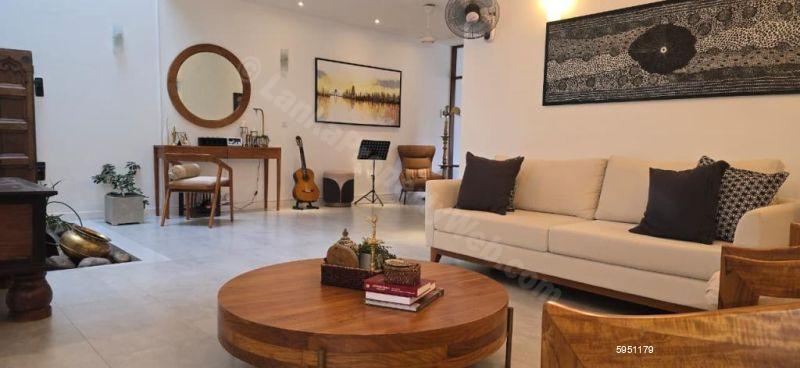 House for sale in Nugegoda
