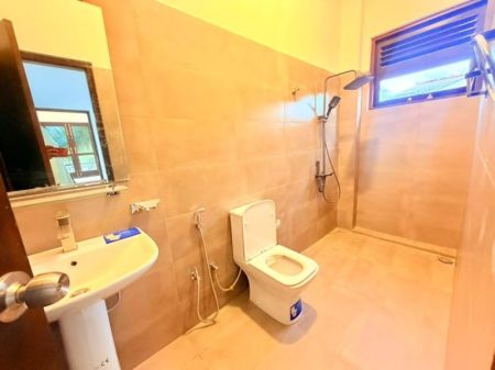 Bathroom - Mount Lavinia 5 BR Brand New House for Sale