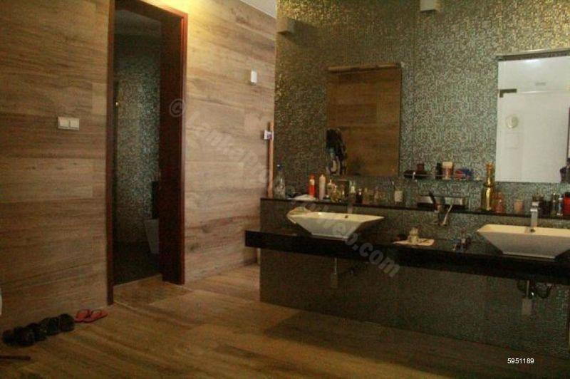 Bathroom - House for sale in Rathmalana