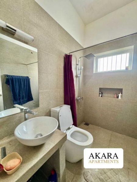 Bathroom - 20 Perches Unfurnished House for Sale - HL41677