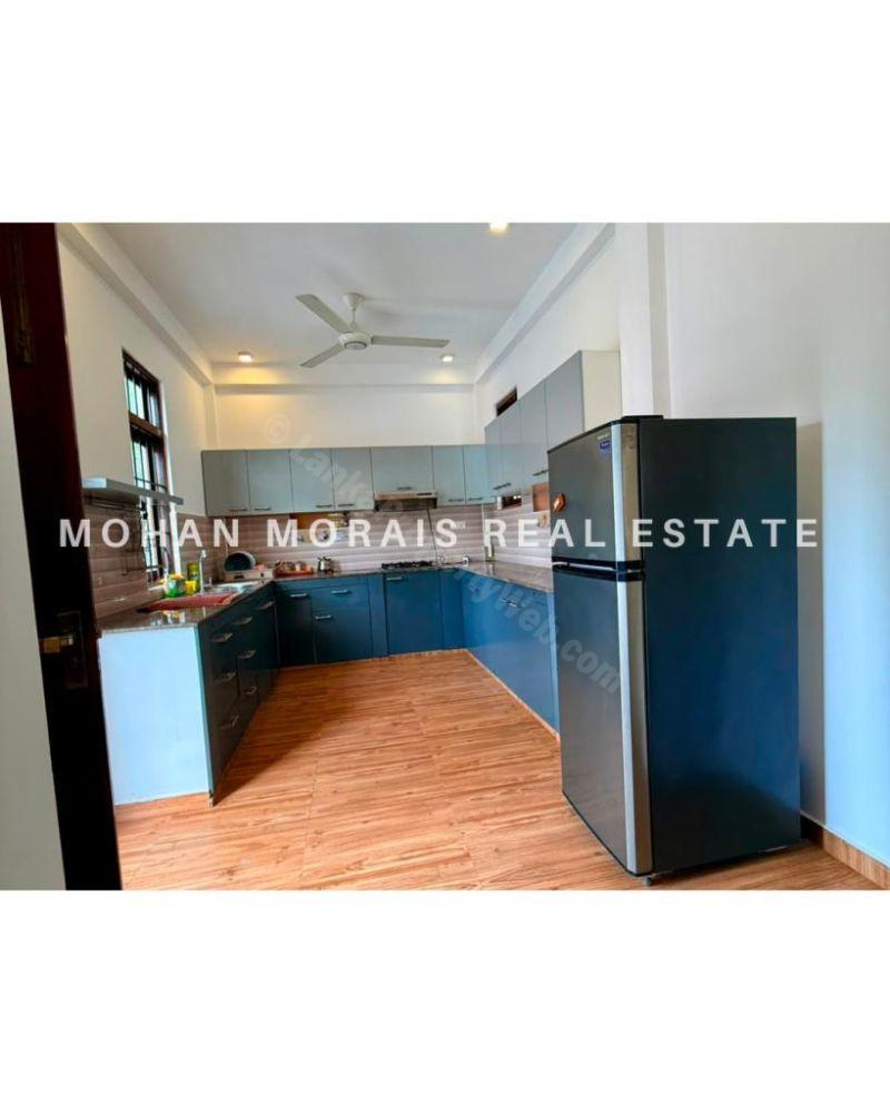 House for sale in Athurugiriya