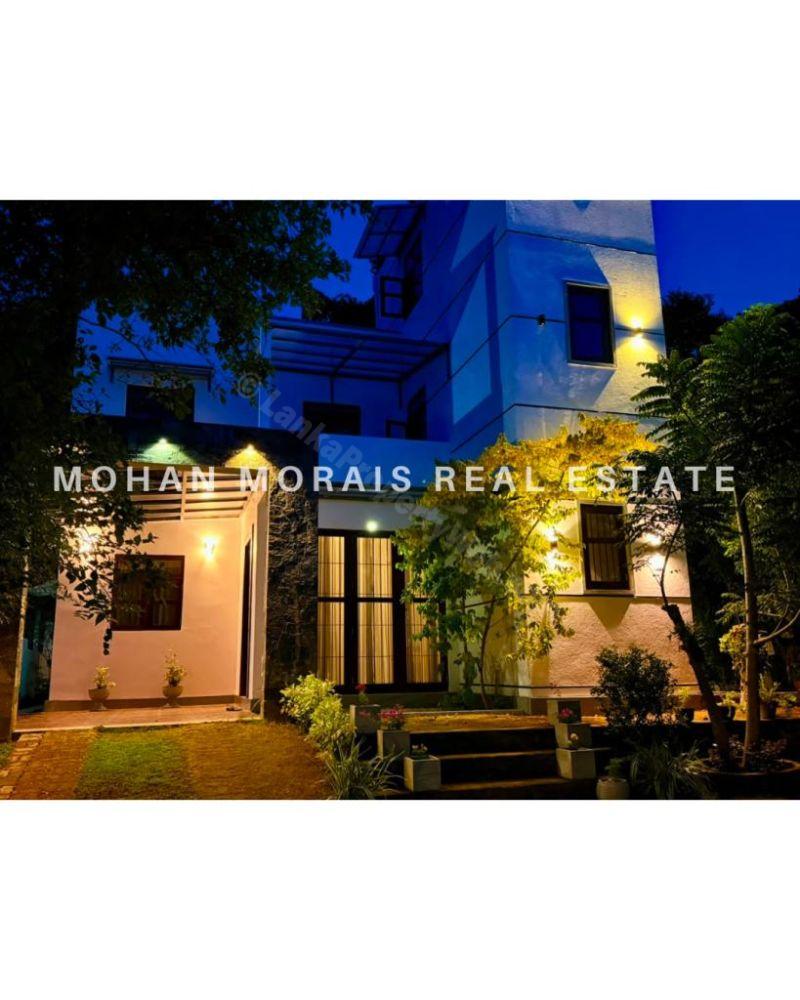 Exterior - House for sale in Athurugiriya