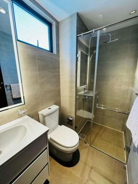 Bathroom - Tri-Zen - 02 Bedroom Furnished Apartment for Rent in Colombo 02 (A4491)