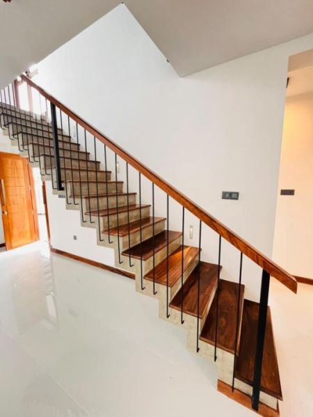 Living Room - Malabe Kahanthota Road 03 Bed Rooms Brand New Luxury Villa Type House on 6.7 Perches of Land for Sale 