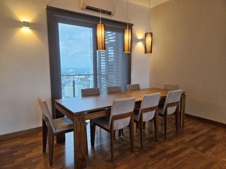 Dining room - 447 Luna Tower - 03 Rooms Furnished Apartment for Sale Colombo 02