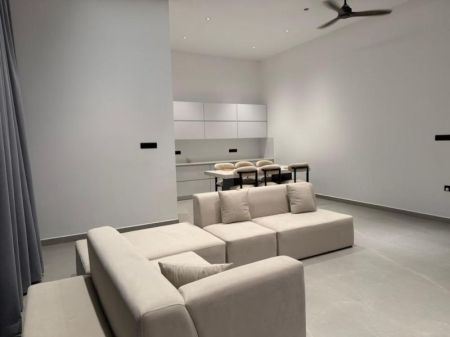 Living Room - Battaramulla Luxury Furnished House for Sale – Lake Road 