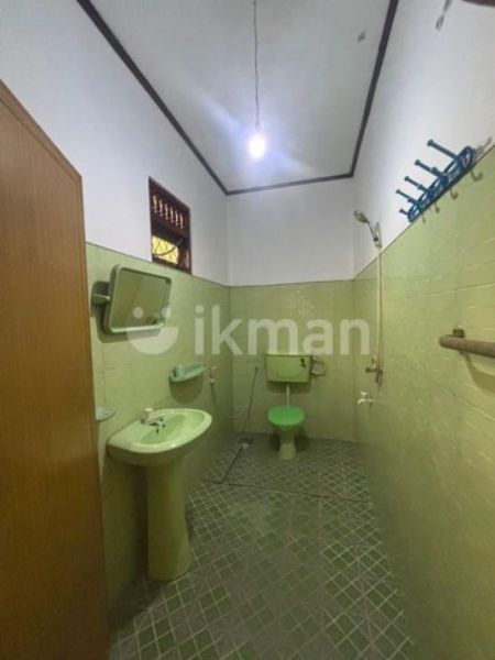 Bathroom - House For Rent In Kotte ( File No 5626b) 