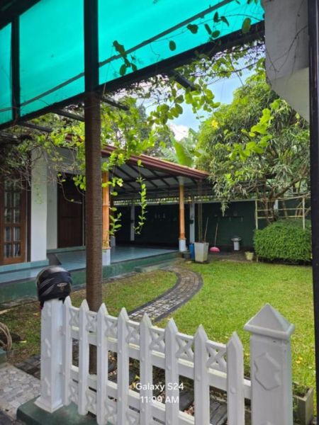 Exterior - House for Sale in Kaduwela
