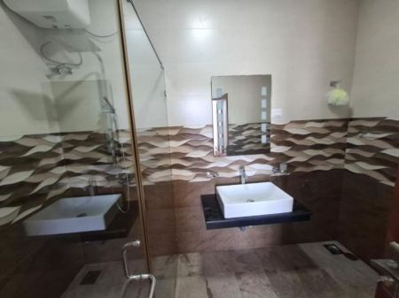 Bathroom - 4 BR Apartment for Sale in Colombo 5- PDA296