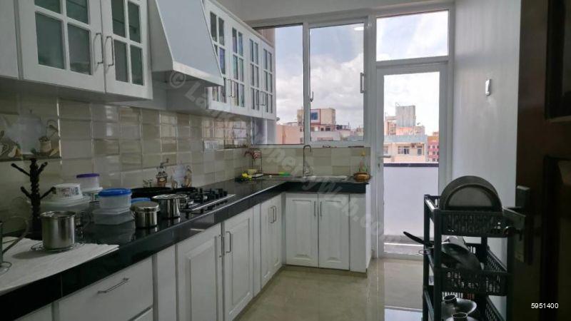Kitchen - Apartment for sale in Colombo 6