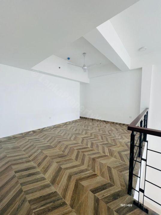 Apartment for sale in Colombo 3