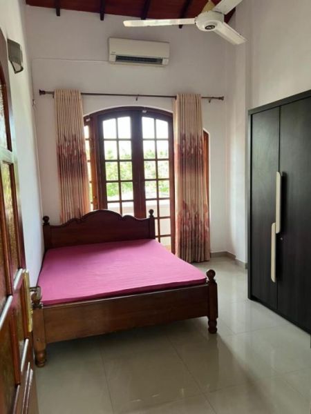Bedroom - 06 BR, 03 WR, 10 Perches - Two Storey House for Sale in Piliyandala (HST102)