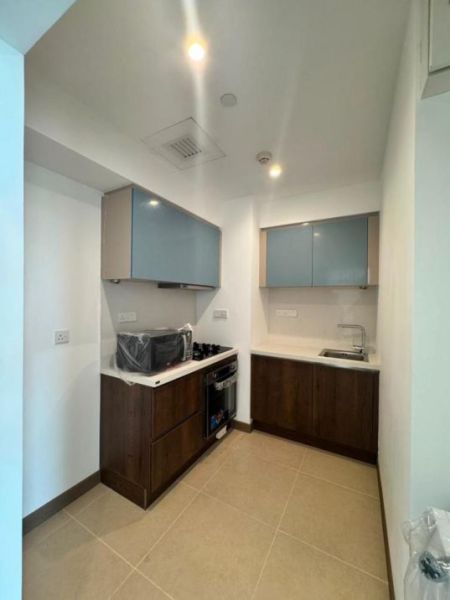 Kitchen - 2 beds Apartment for sale in Marina Square