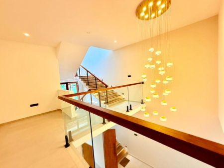 Kitchen - Thalawathugoda Brand-new Modern 3-storey House For Sale 