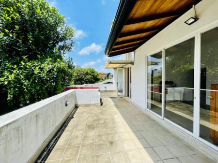 Exterior - Colombo 07 Super Location Luxury House For Sale 
