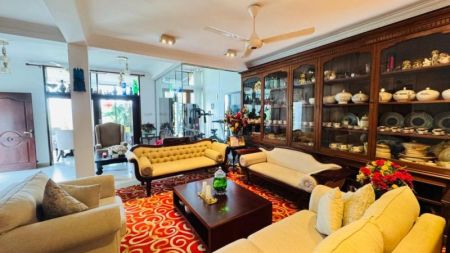 Living Room - (PH898) Super Luxury Three Storey House for Sale in Maharagama