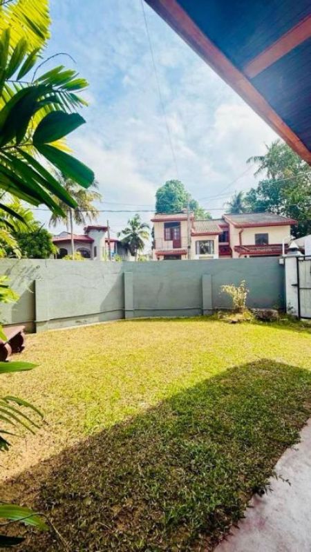 Exterior - (PH1040) Spacious Two Storey  House for Sale in Maharagama