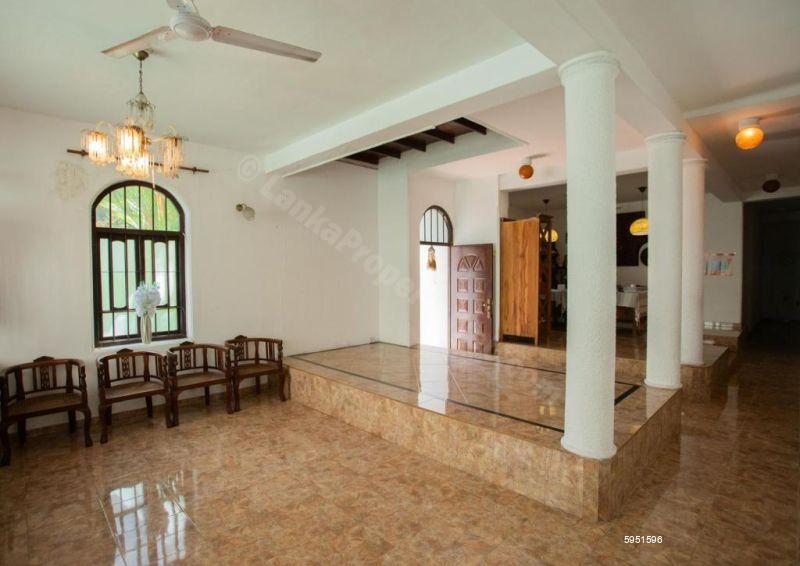 House for sale in Nugegoda
