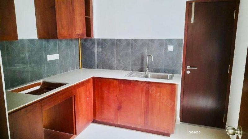Kitchen - Apartment for sale in Malabe