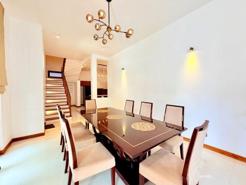 House for sale in Thalawathugoda